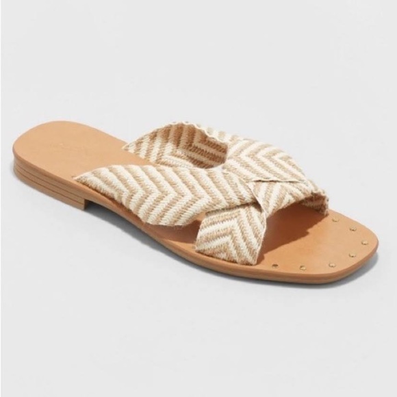 Universal Thread Shoes - ✨5 for $15✨ Universal Thread Louise Sandal